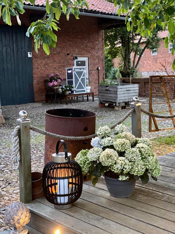 Hof27 Lägenhet Gross Eissel Exteriör bild